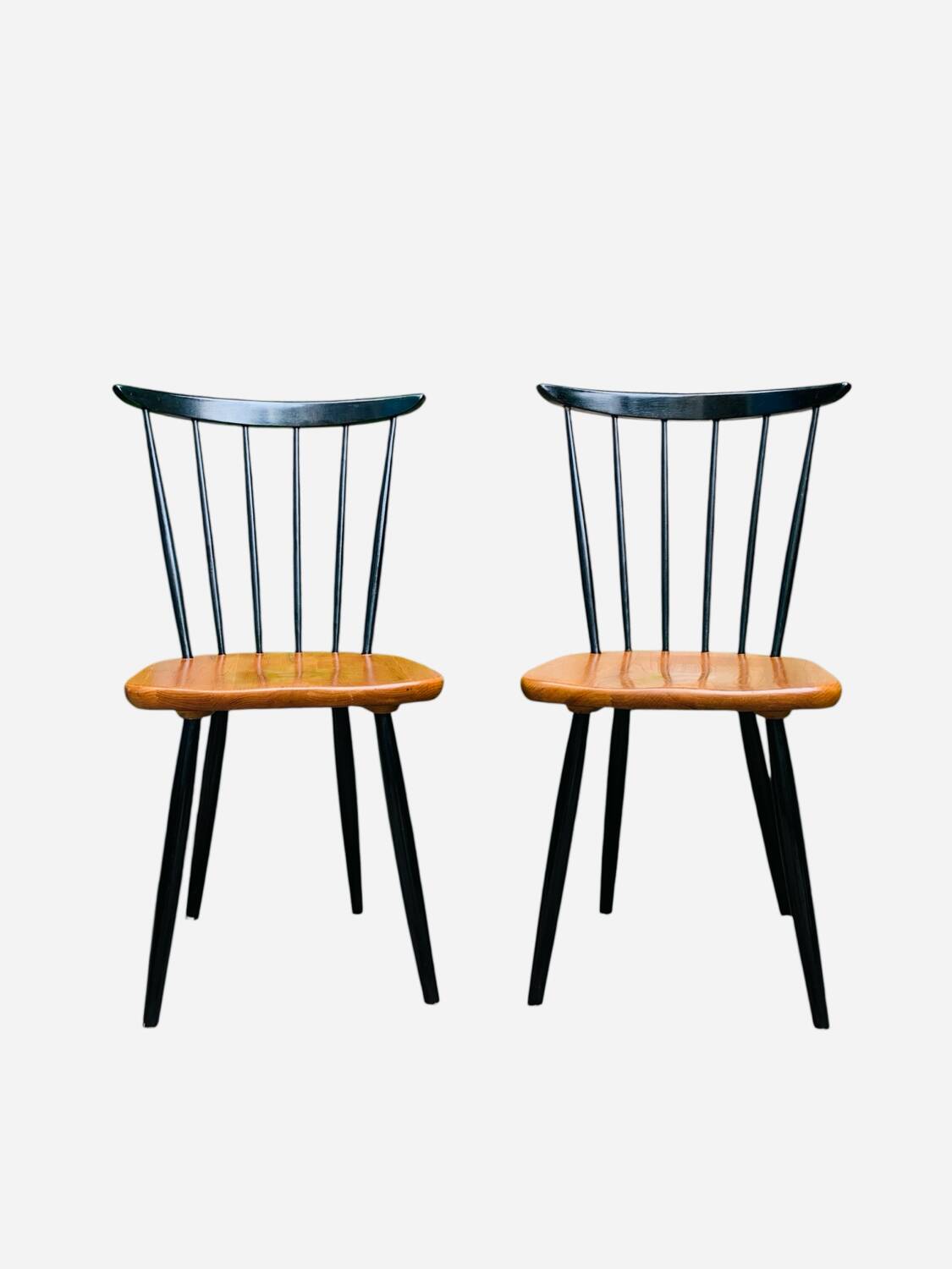 Pair of Scandinavian chairs 1950