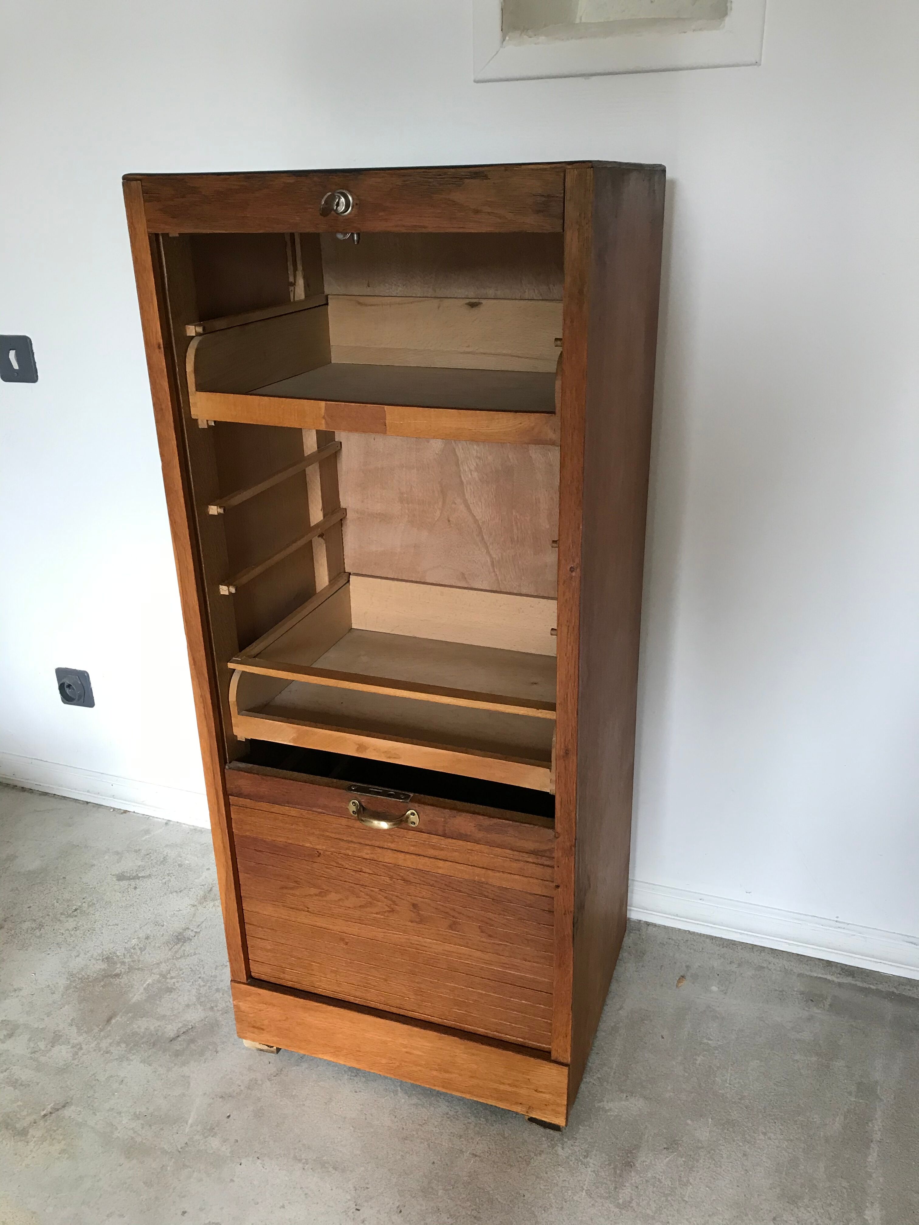 Vintage Curtain Classer Furniture