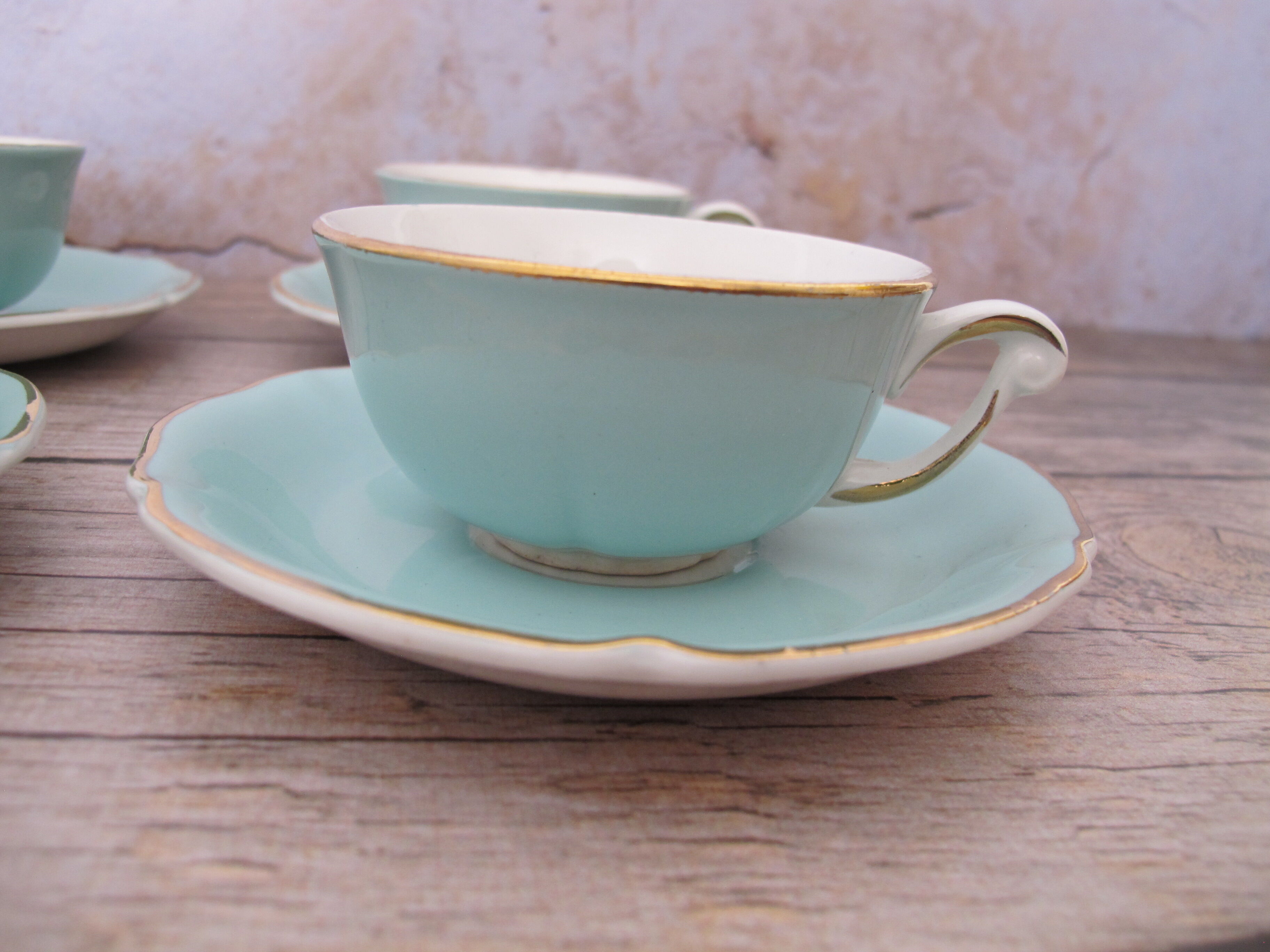 Saint Amand vintage 4 cups set.