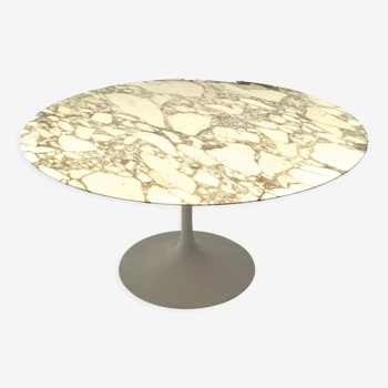 Table de salle à manger Eero Saarinen pour Knoll