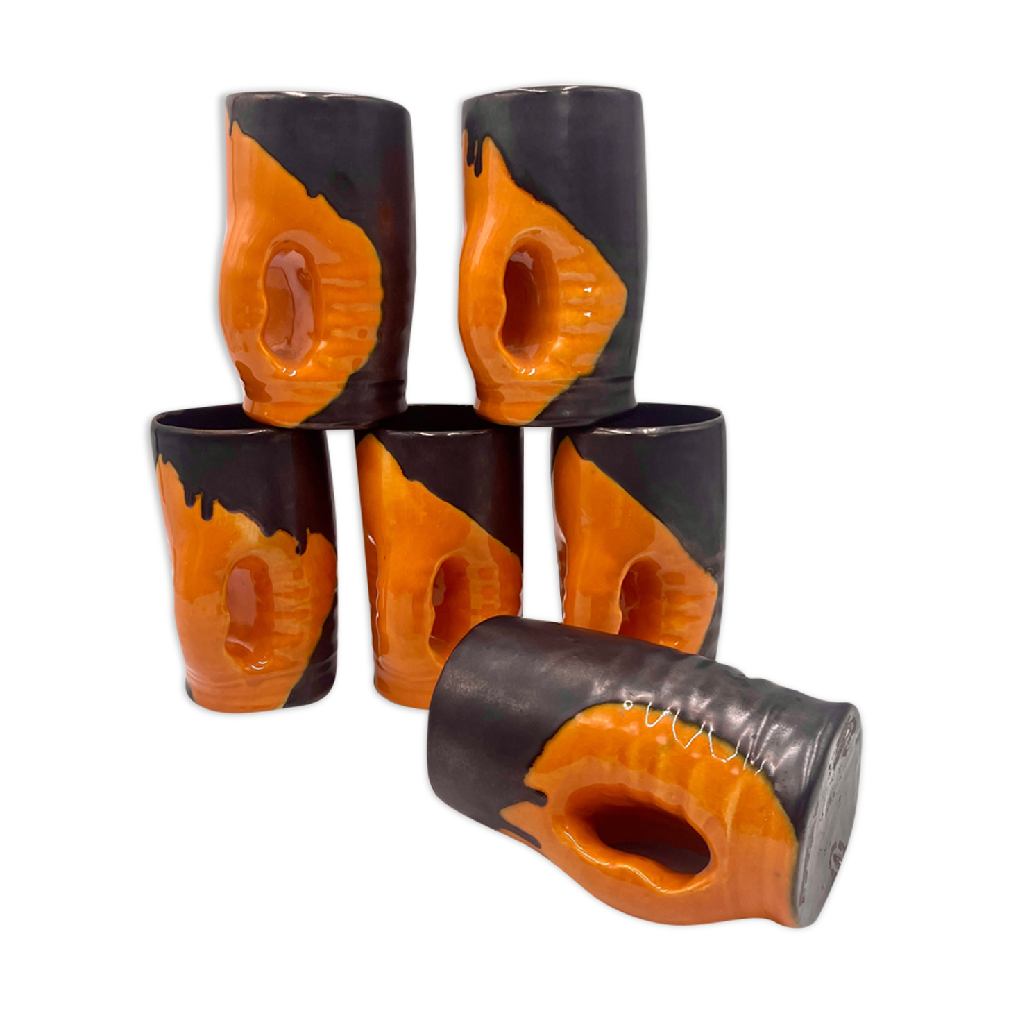 Mado Jolain 6 mugs in good condition