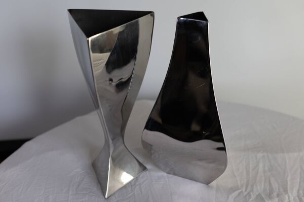 Michael Aram - Ensemble de deux vases en acier inoxydable 1er édition