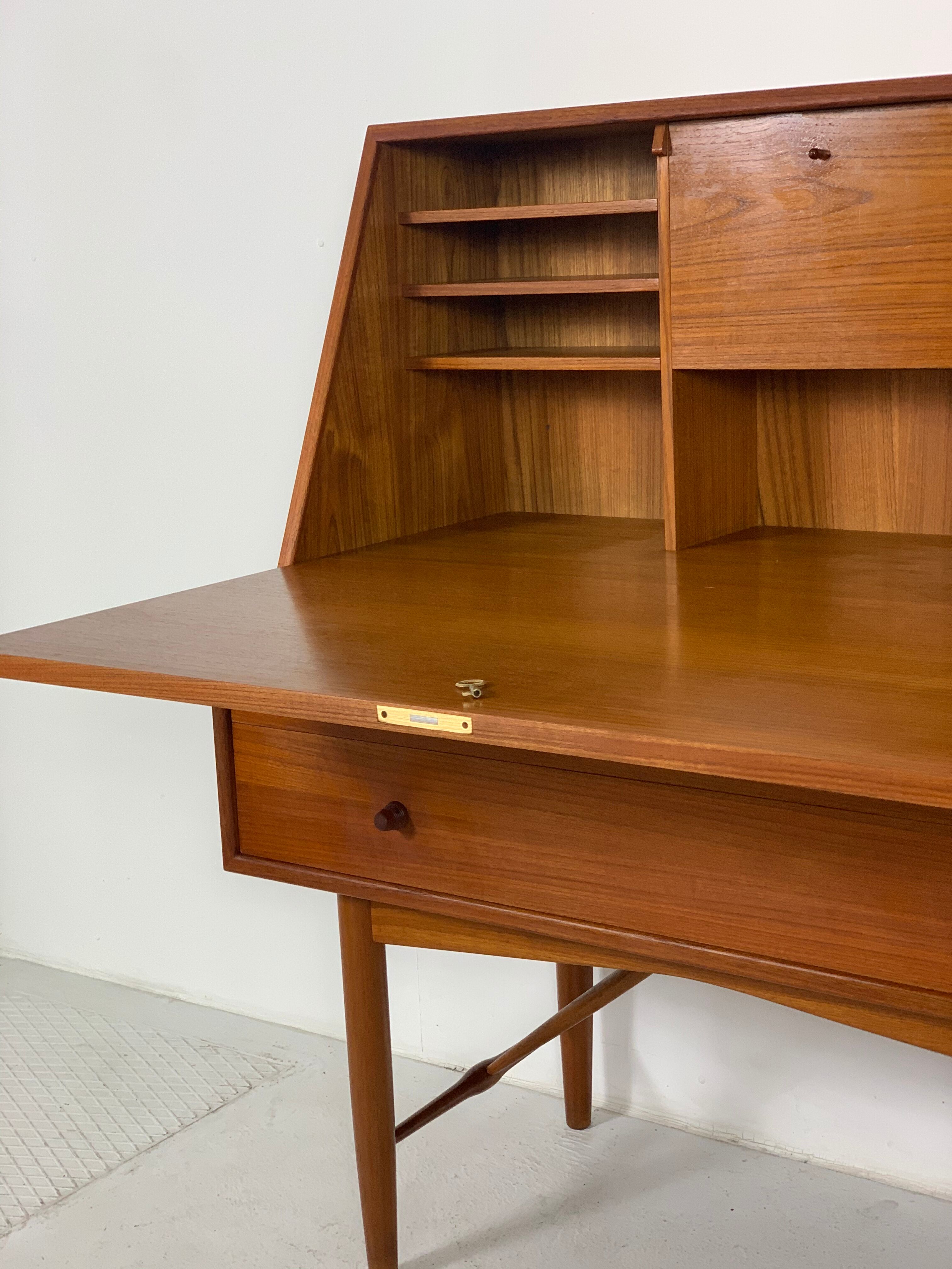 Teak desk by Ib Kofod-Larsen 1960s