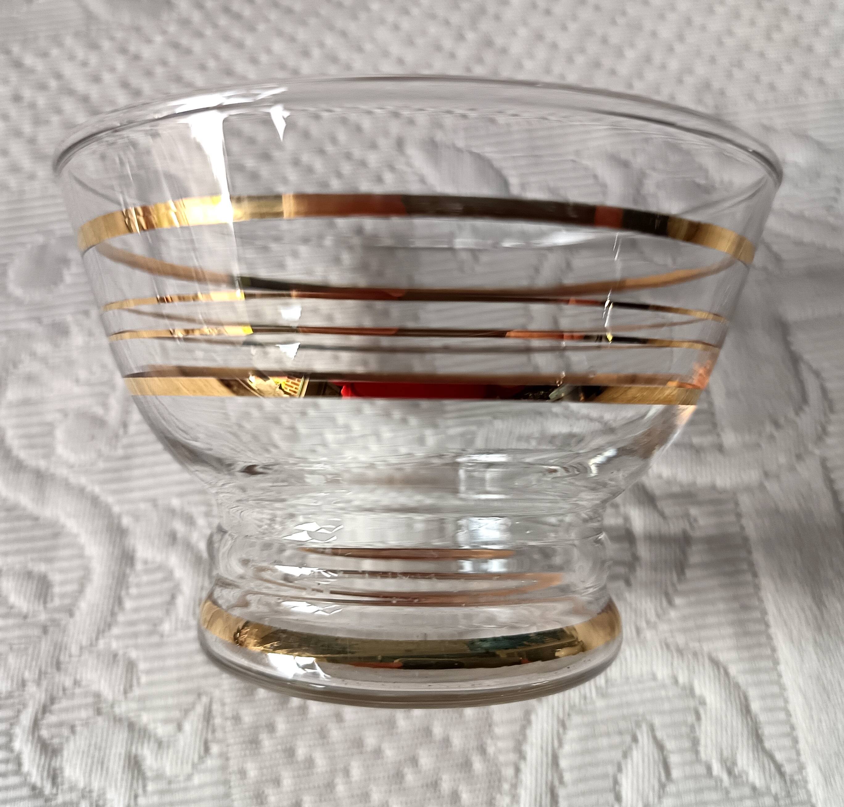 6 vintage 1950s champagne/dessert glasses with gold trim