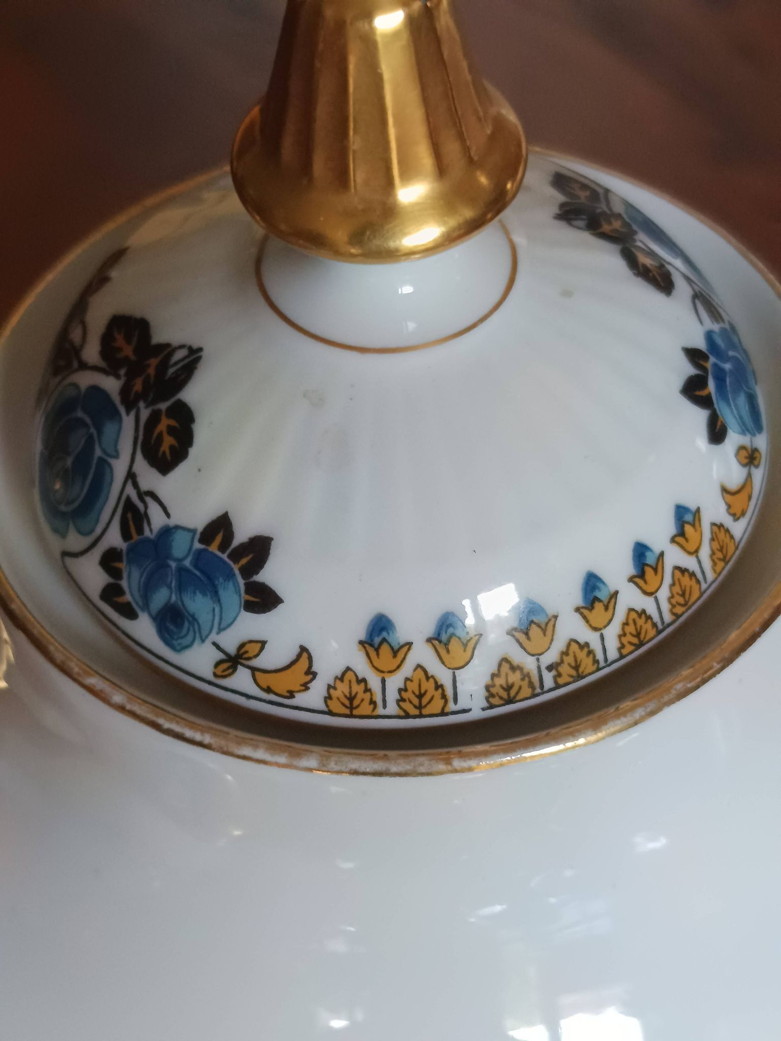 Antique Limoges porcelain coffee/tea service – 14 pieces with blue rose decoration.