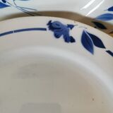 set of 7 Creil and Montereau flat plates,