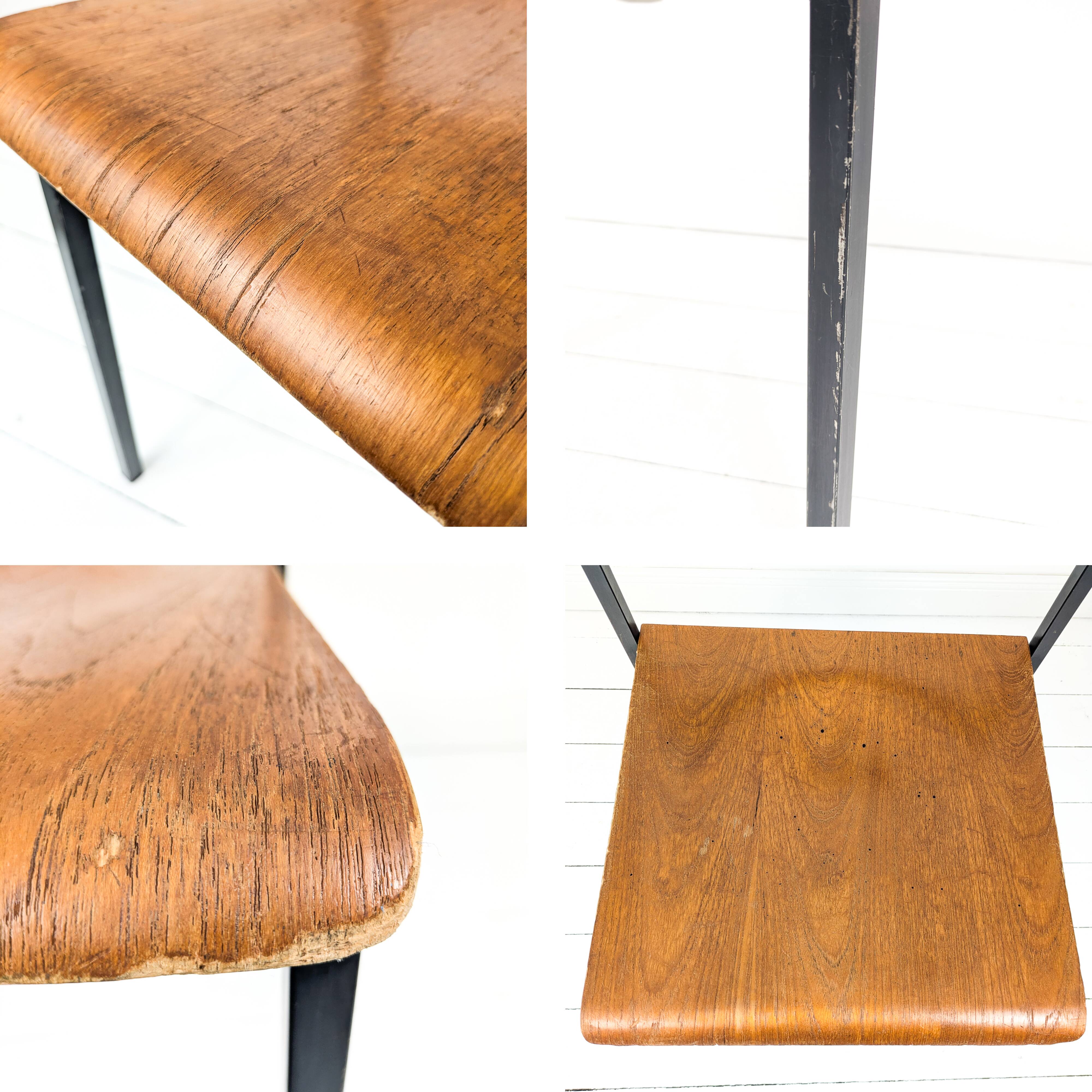 Chaise empilable vintage Mid-Century en bois design danois piètement métal