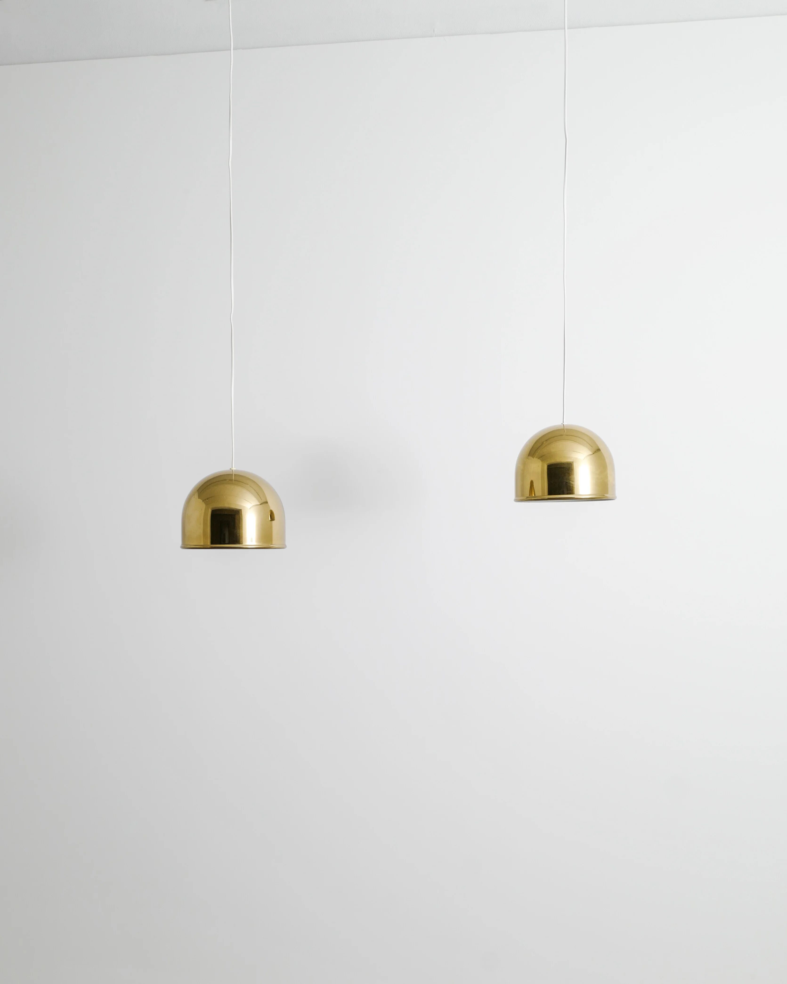 Paire de suspensions en bronze suédois par bergboms, années 1960