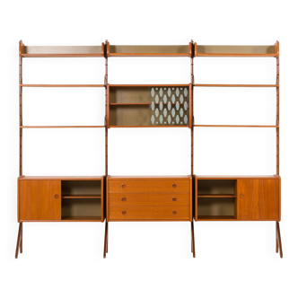 Ergo 3 bay free standing teak wall unit by John Texmon, Norway 1960s