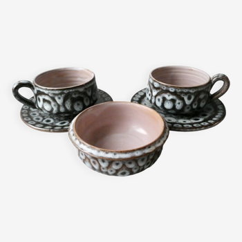 2 tasses 2 sous tasses et une coupelle Vallauris années 60