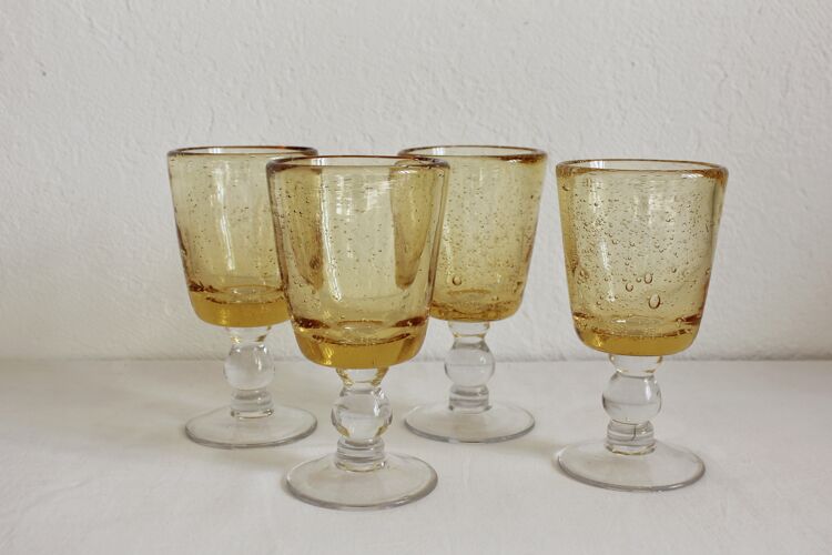 4 verres à pied en verre bullé jaune vintage