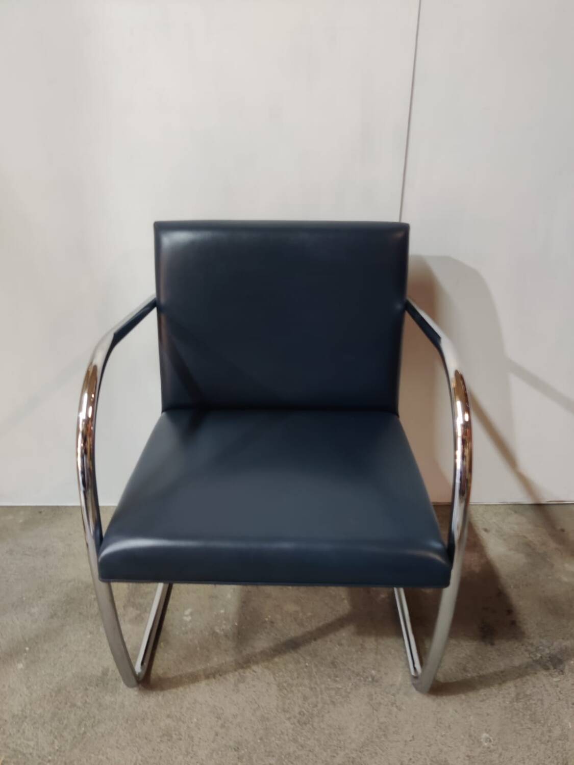 Bron armchair by Ludwig Mies van der Rohe for Knoll