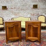 Paire d’encoignures en bois naturel de style Louis XV XIXeme siècle