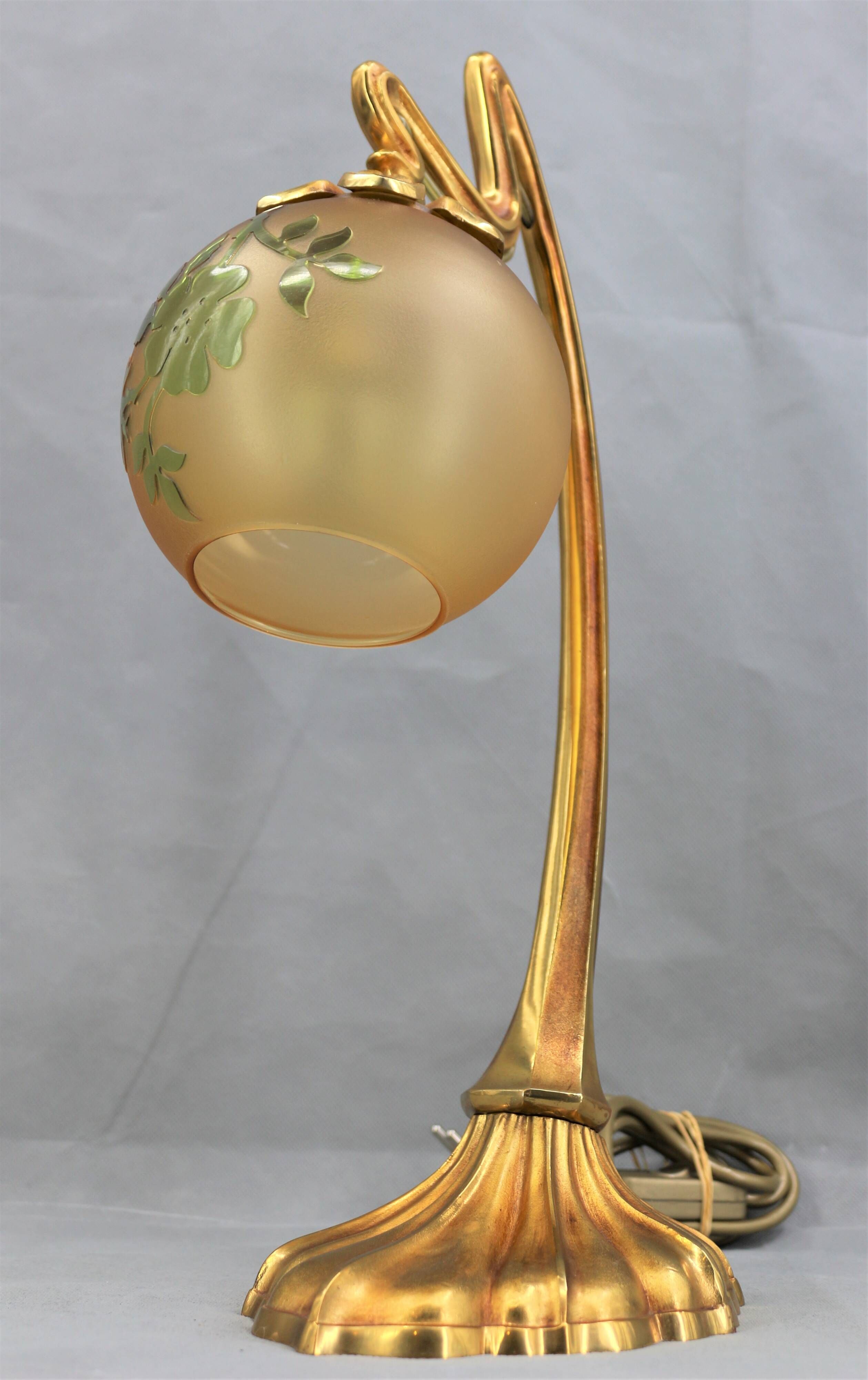 Romantic art-nouveau lamp in glass paste Lucien Gau