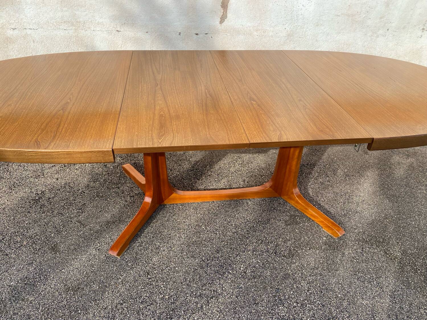 Vintage Baumann table