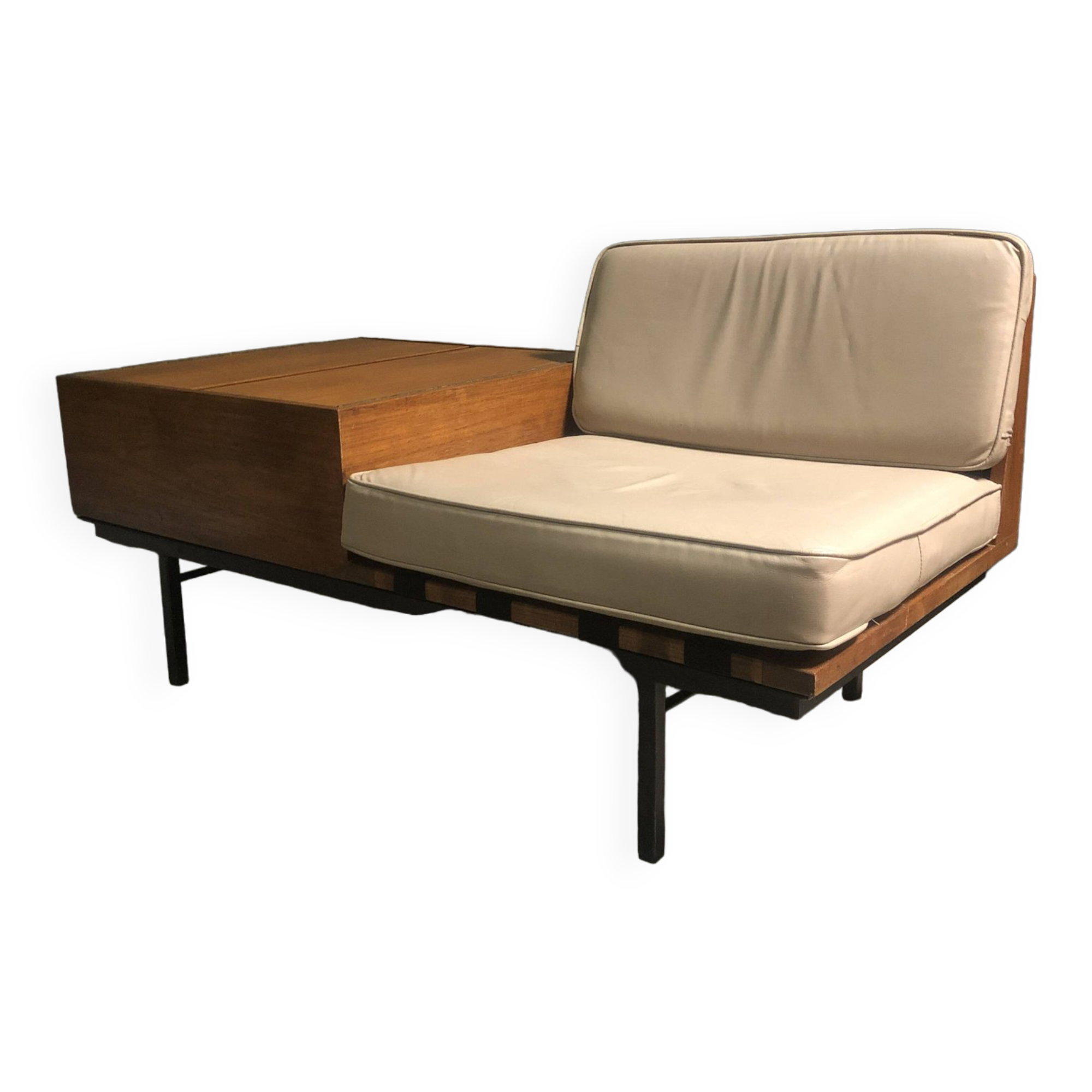 A rare modular Form group  sofa/drinks cabinet  by Robin Day for Hille 1960