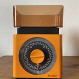 Terraillon orange 70s scale