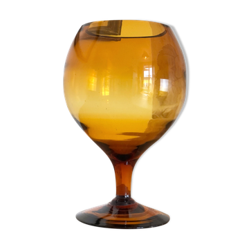 Vase couleur orange marbré