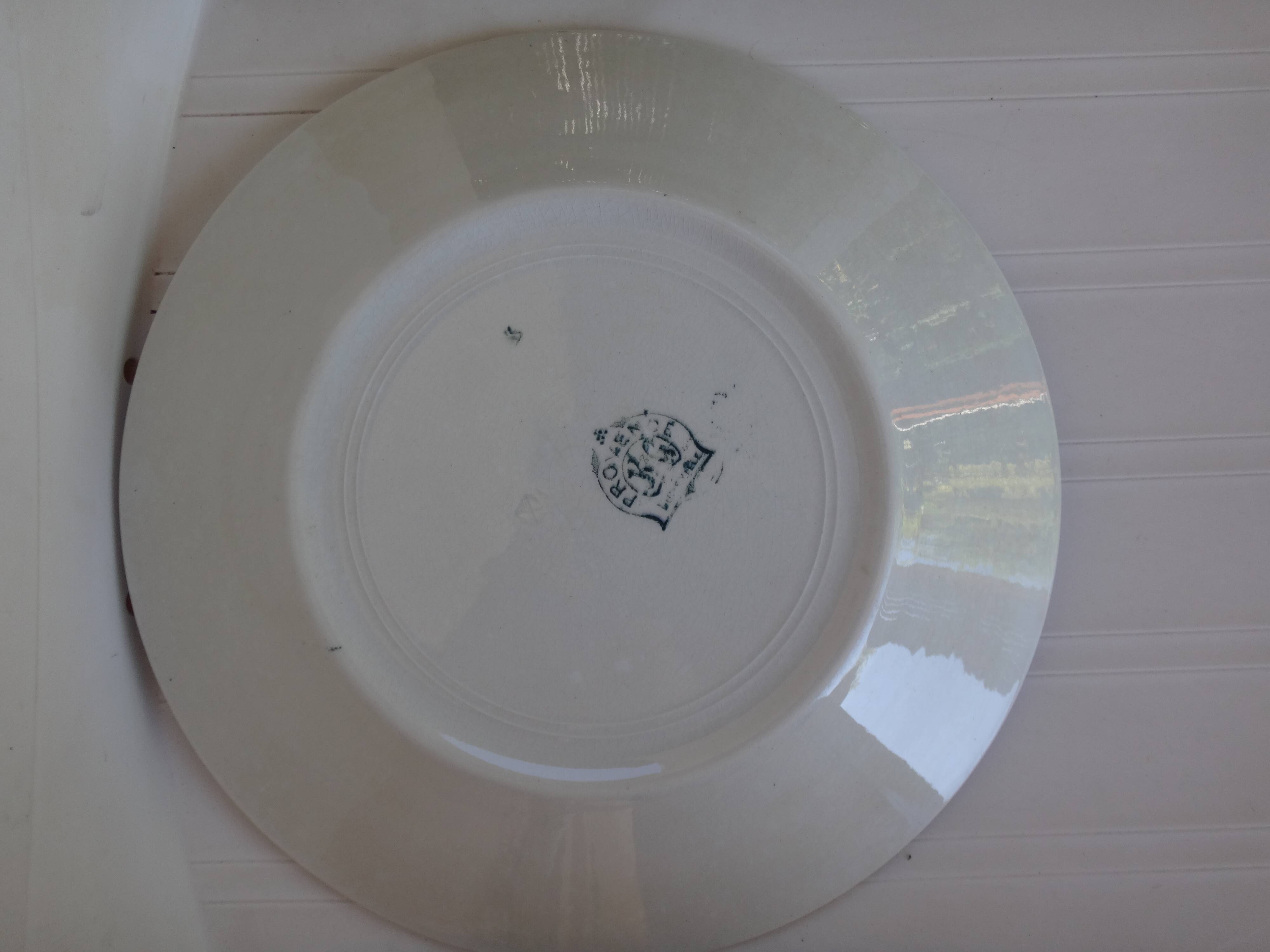 Collectible plate