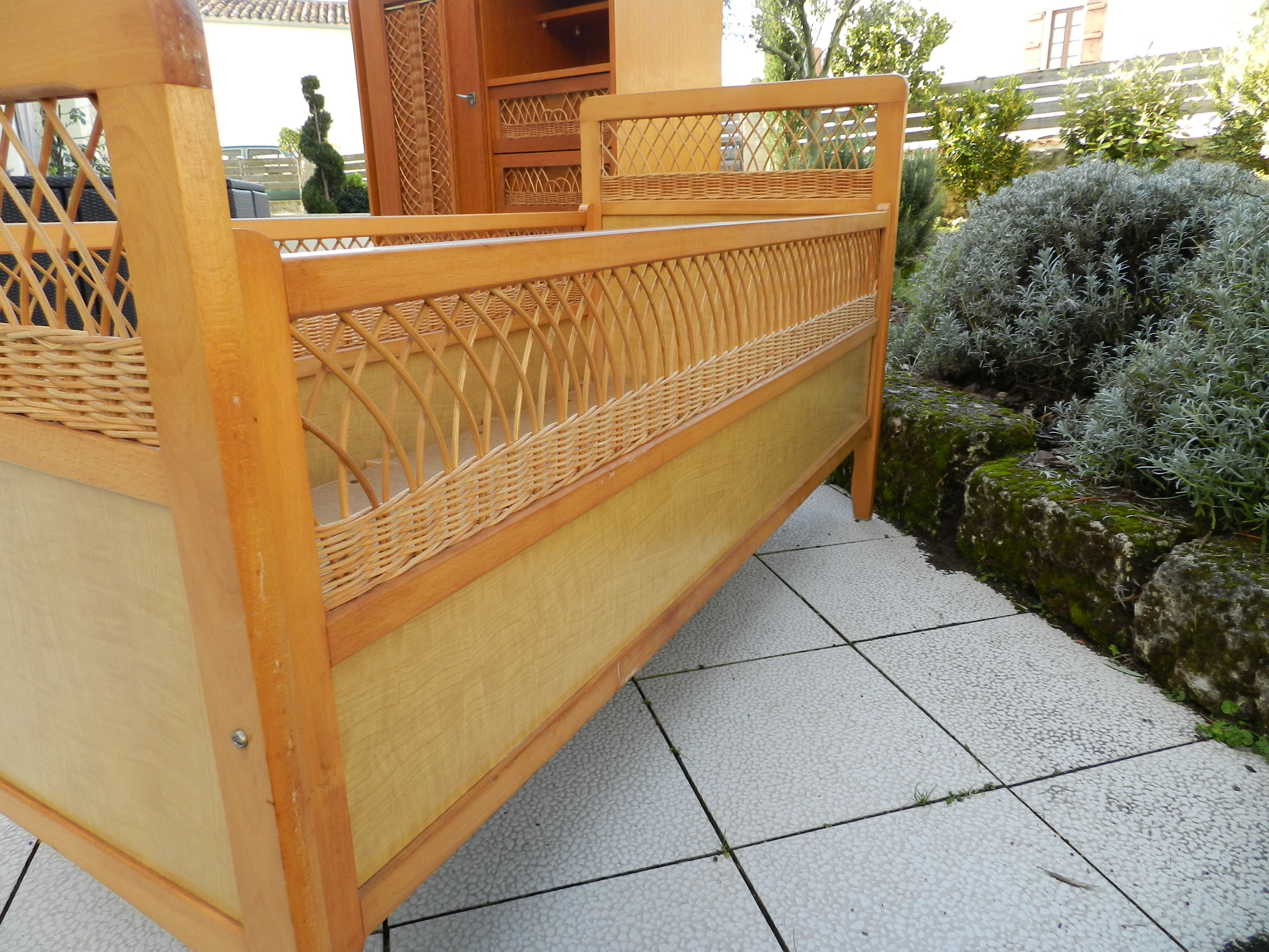 Bed child vintage rattan