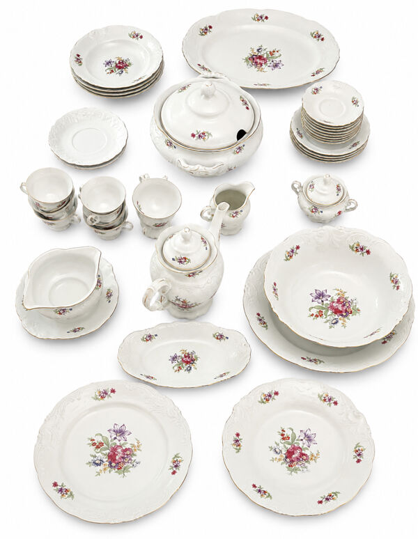 Service de table en porcelaine ancienne