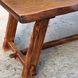 Aranjou brand table