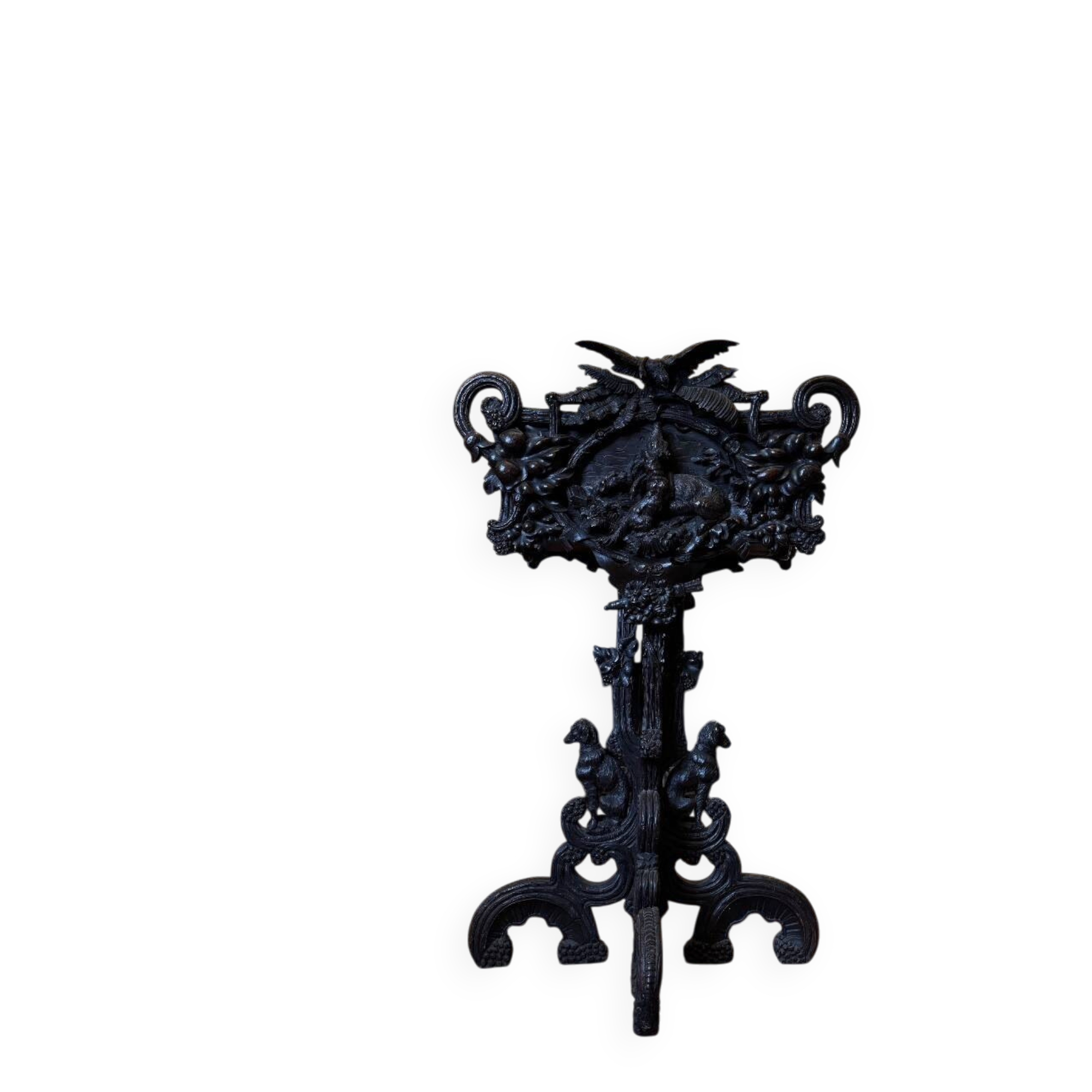 Carved wooden jardinière, Black Forest work, 19th century.