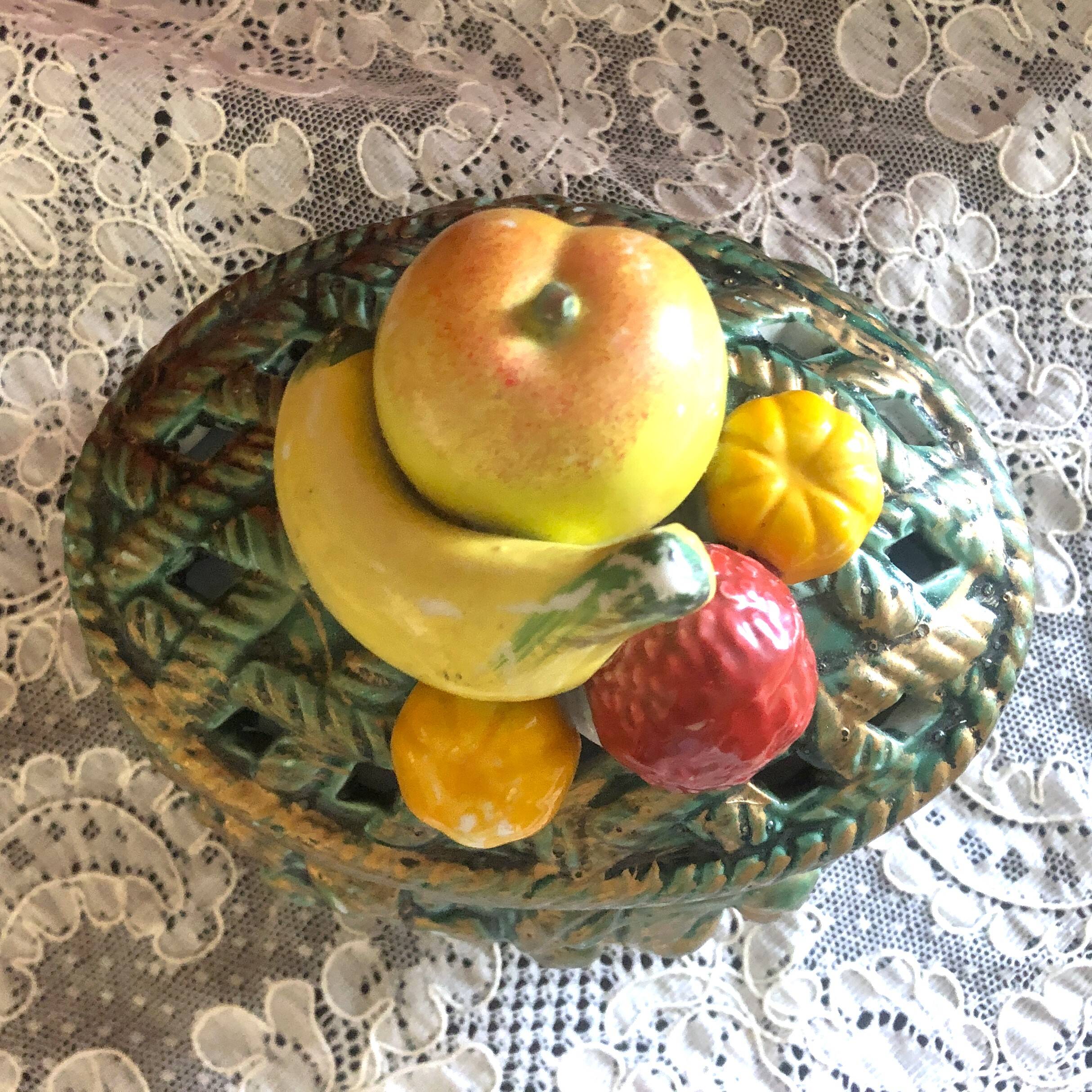 Openwork earthenware candy box with fruit slip