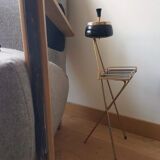 Vintage tripod ashtray with tablet (50s)