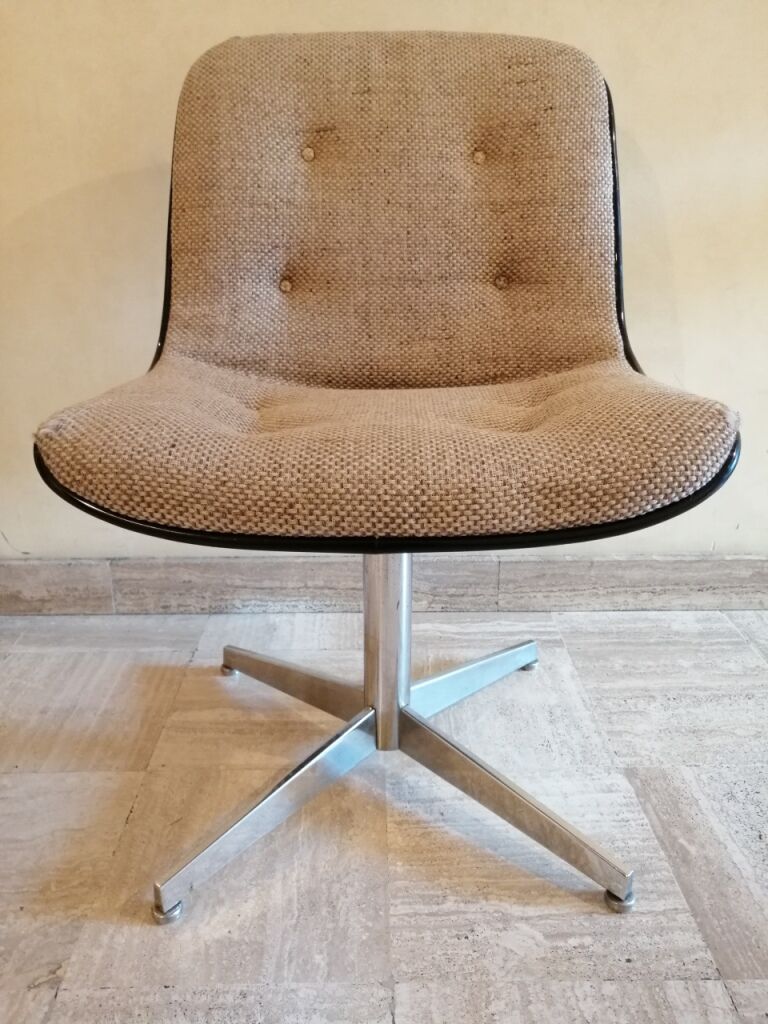 Randall Buck's vintage chair for Steelcase Strafor