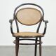 Chaise de bistrot au design vintage en bois courbé, très charmante et élégante, avec accoudoirs confortables