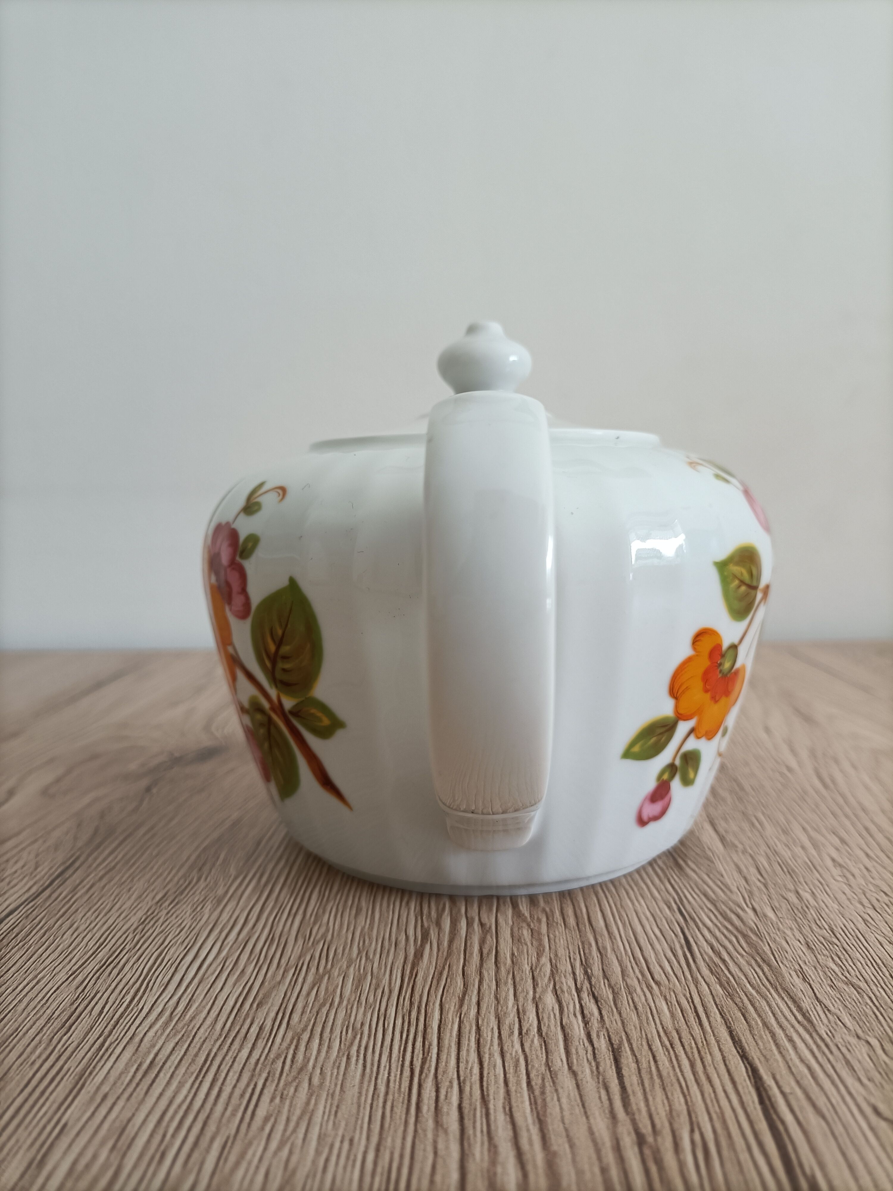 Vintage teapot 70s in German porcelain