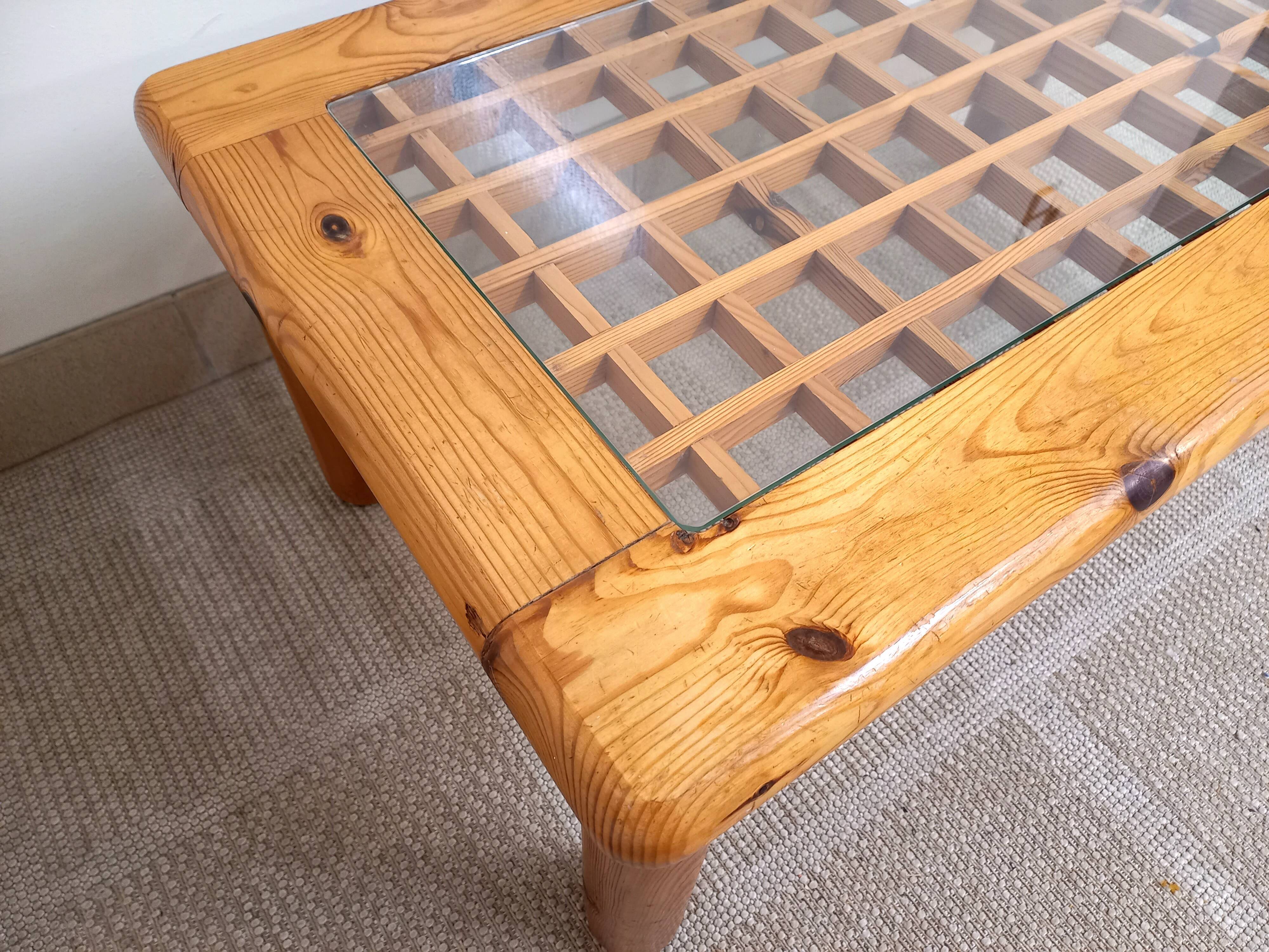 Vintage modernist coffee table in pine and glass 70s 80s