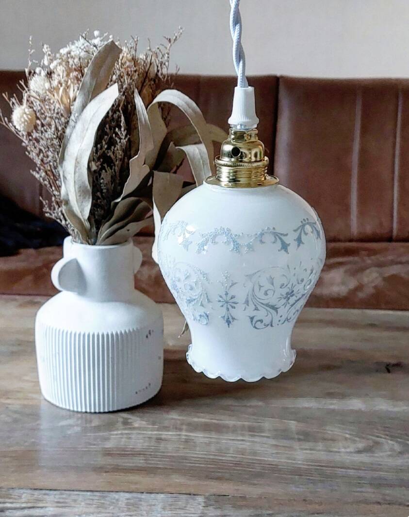 Vintage opaline portable lamp
