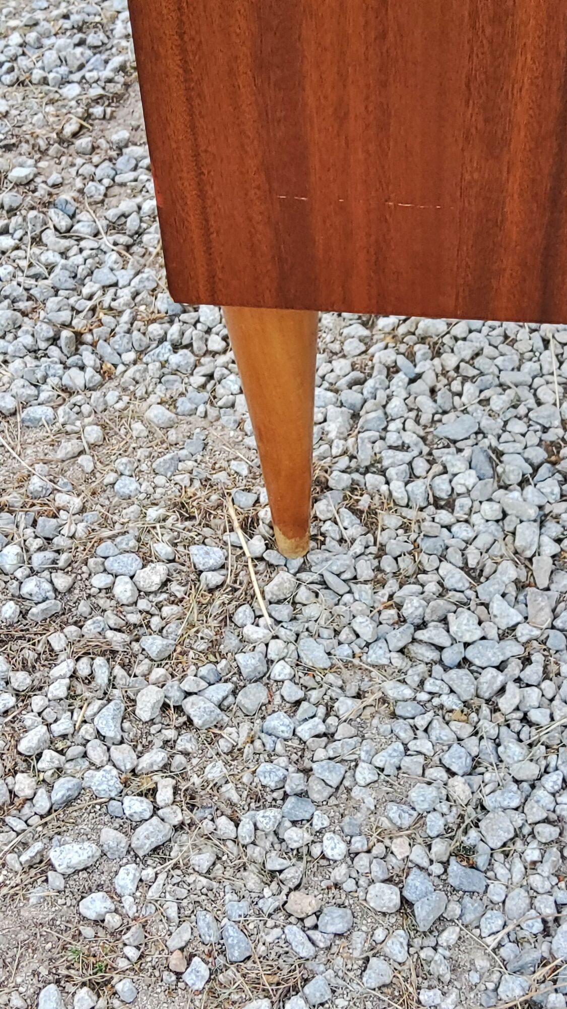 Vintage golden mahogany chest of drawers 3 drawers conical feet from the 60s