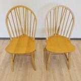 Vintage Windsor Style Dining Chair: Rustic Farmhouse Kitchen