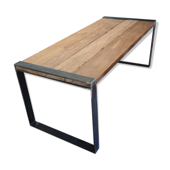 Raw wood/metal dining table