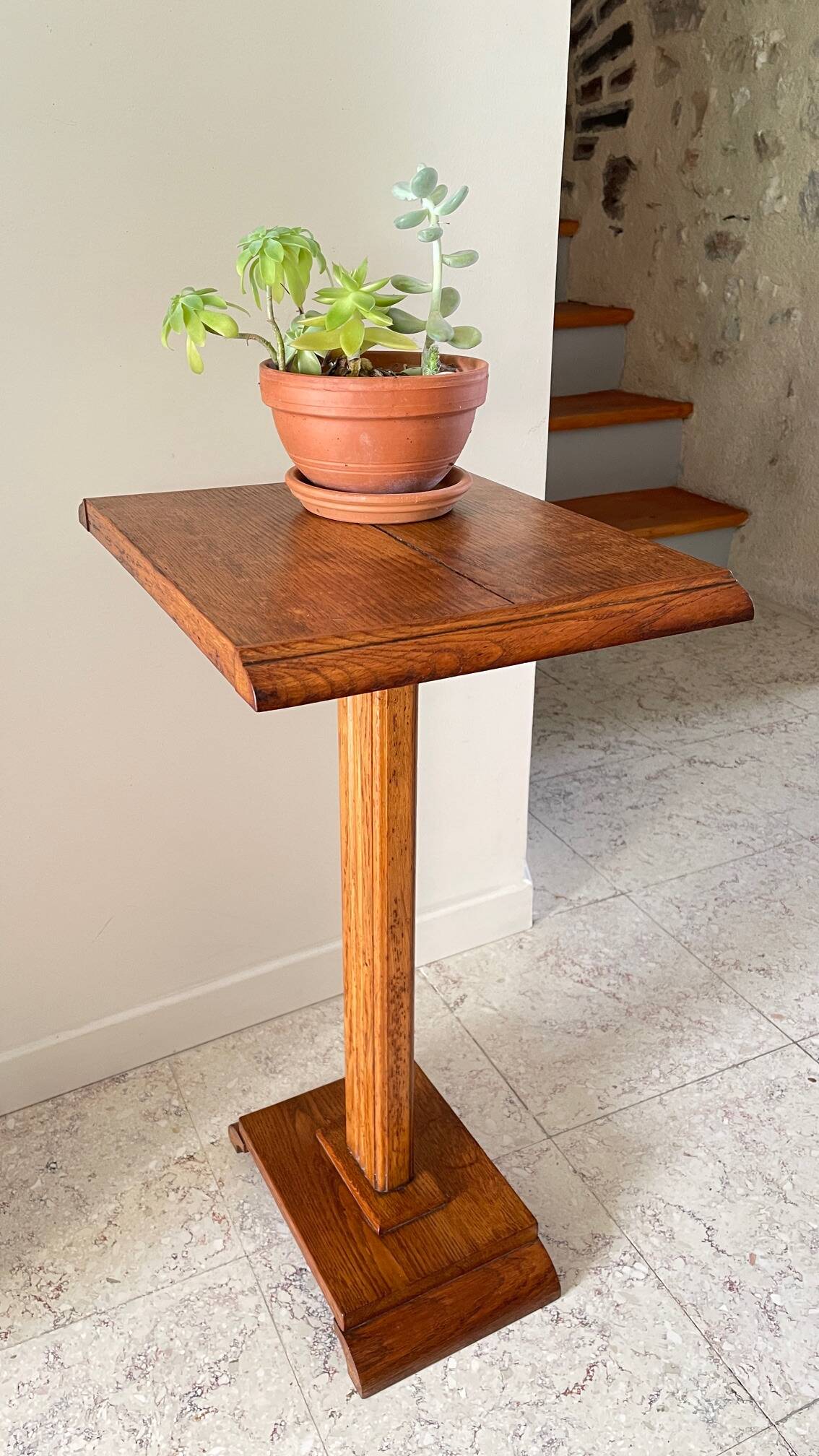 Vintage solid oak saddle plant holder