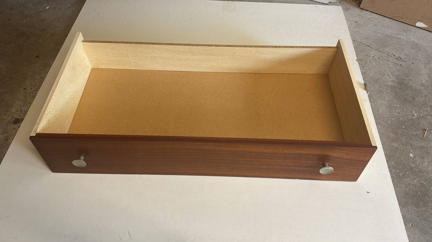 Commode vintage scandinave