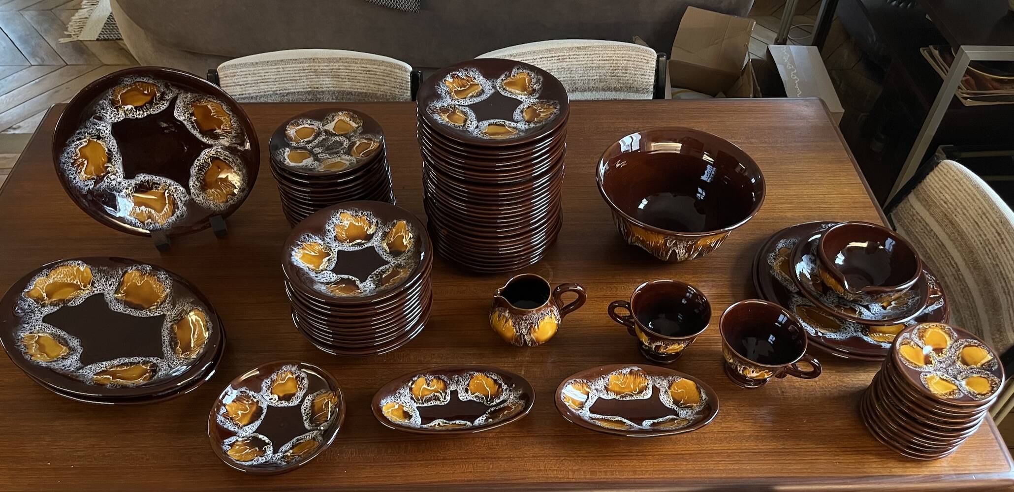 Ceramic service by Marius Giuge