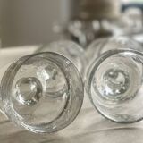 5 bubble glass cups.