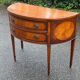 Commode console demi lune vintage bois et marqueterie Louis XVI