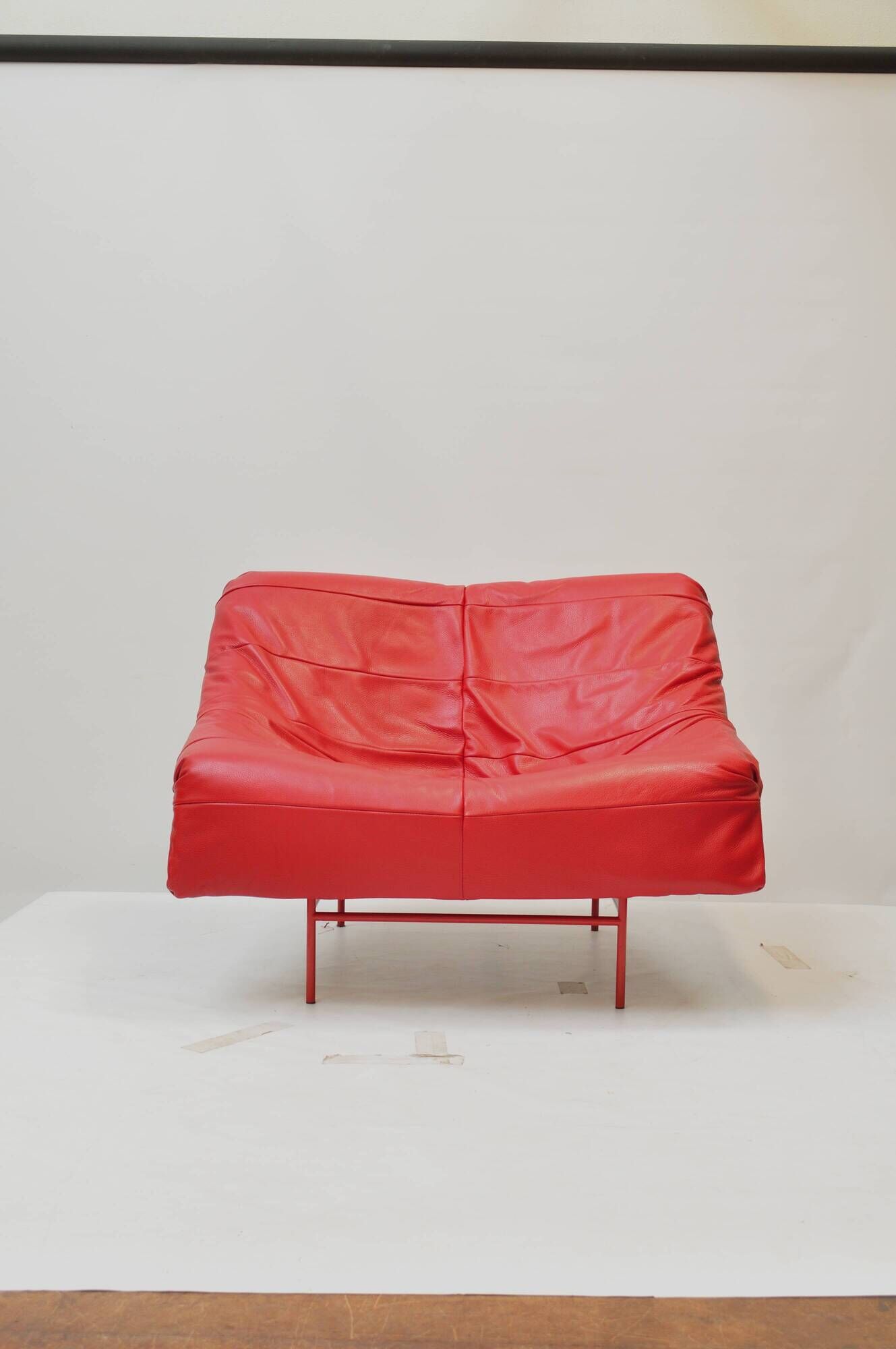 Vintage Montis Butterfly lounge chair by Gerard van den Berg in red leather