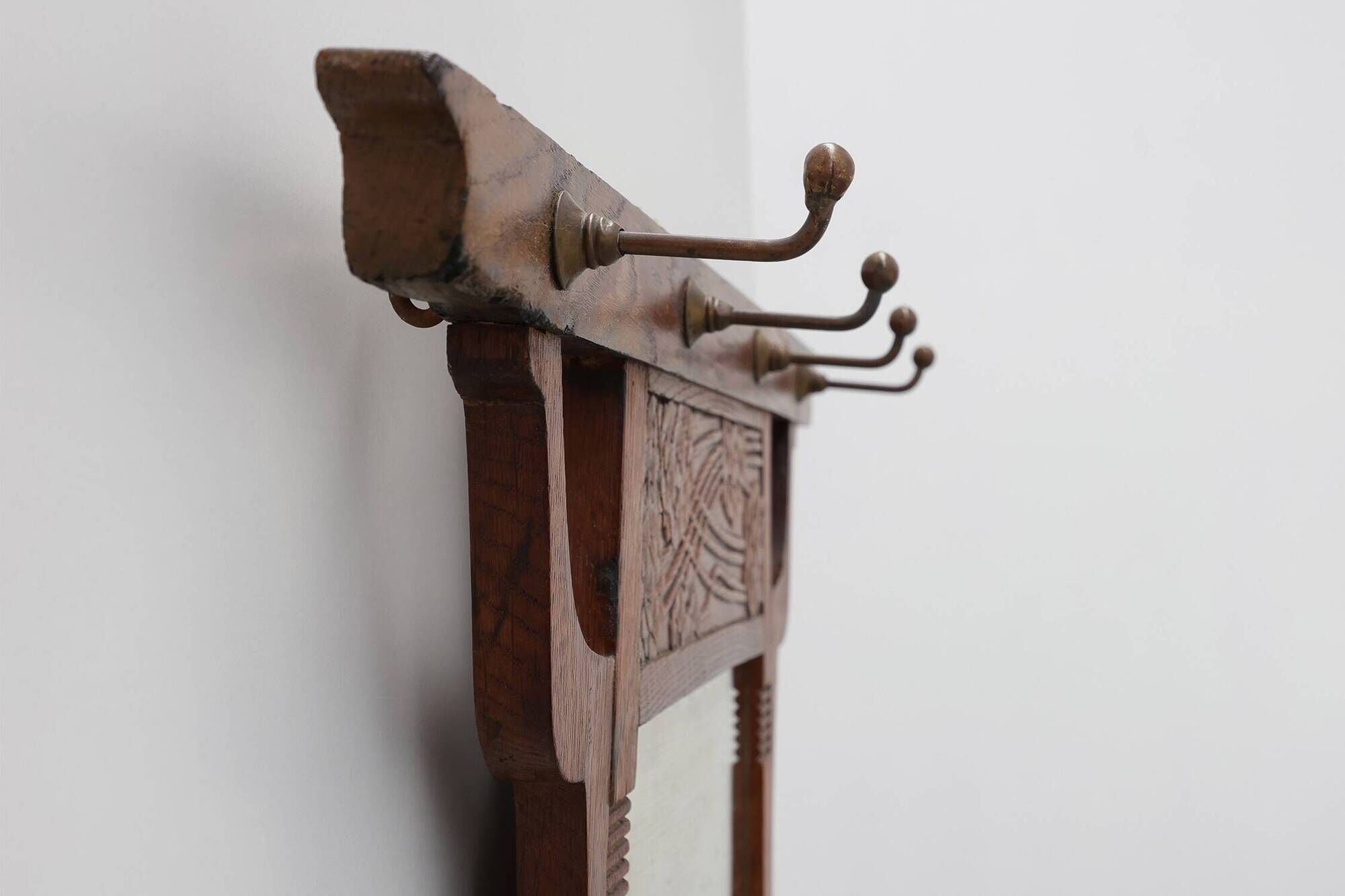 Art Nouveau Oak Coat Rack with Mirror and Floral Carvings, Belgium, circa 1