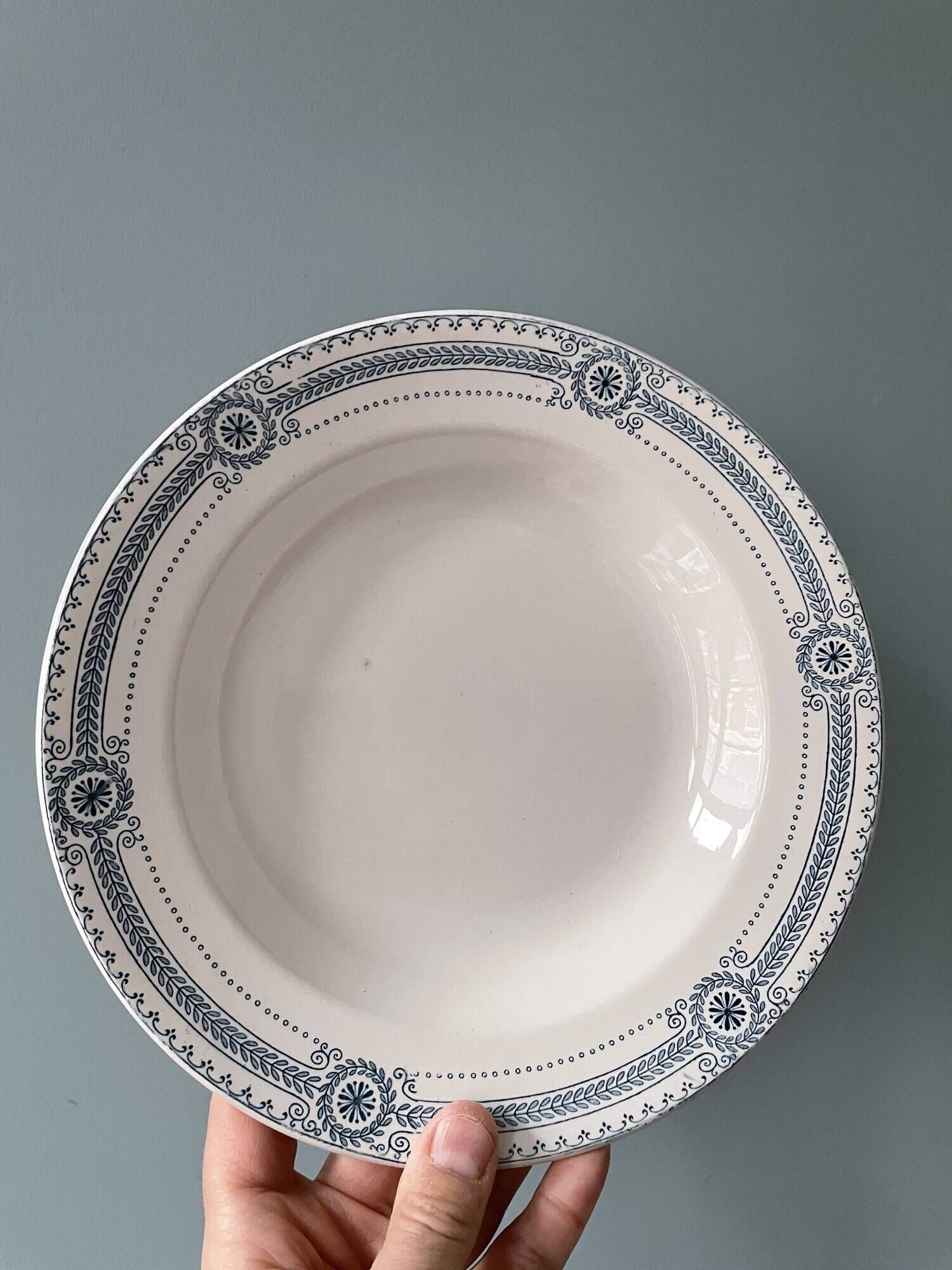Set of 6 old Hollow Plates Earth of Iron mismatched