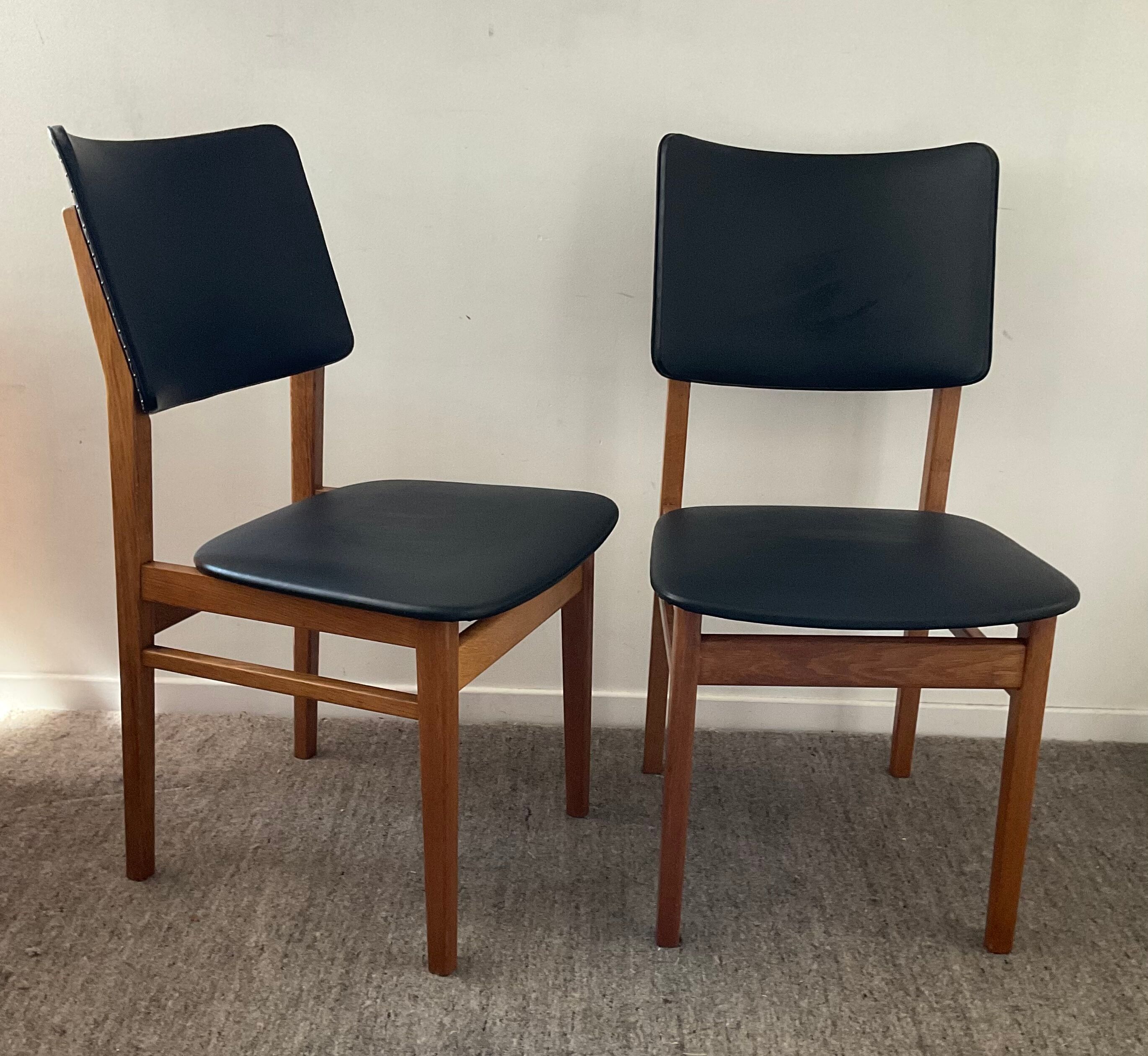 Pair of Scandinavian chairs from the 60s in teak