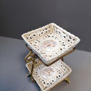 Serviteur faience