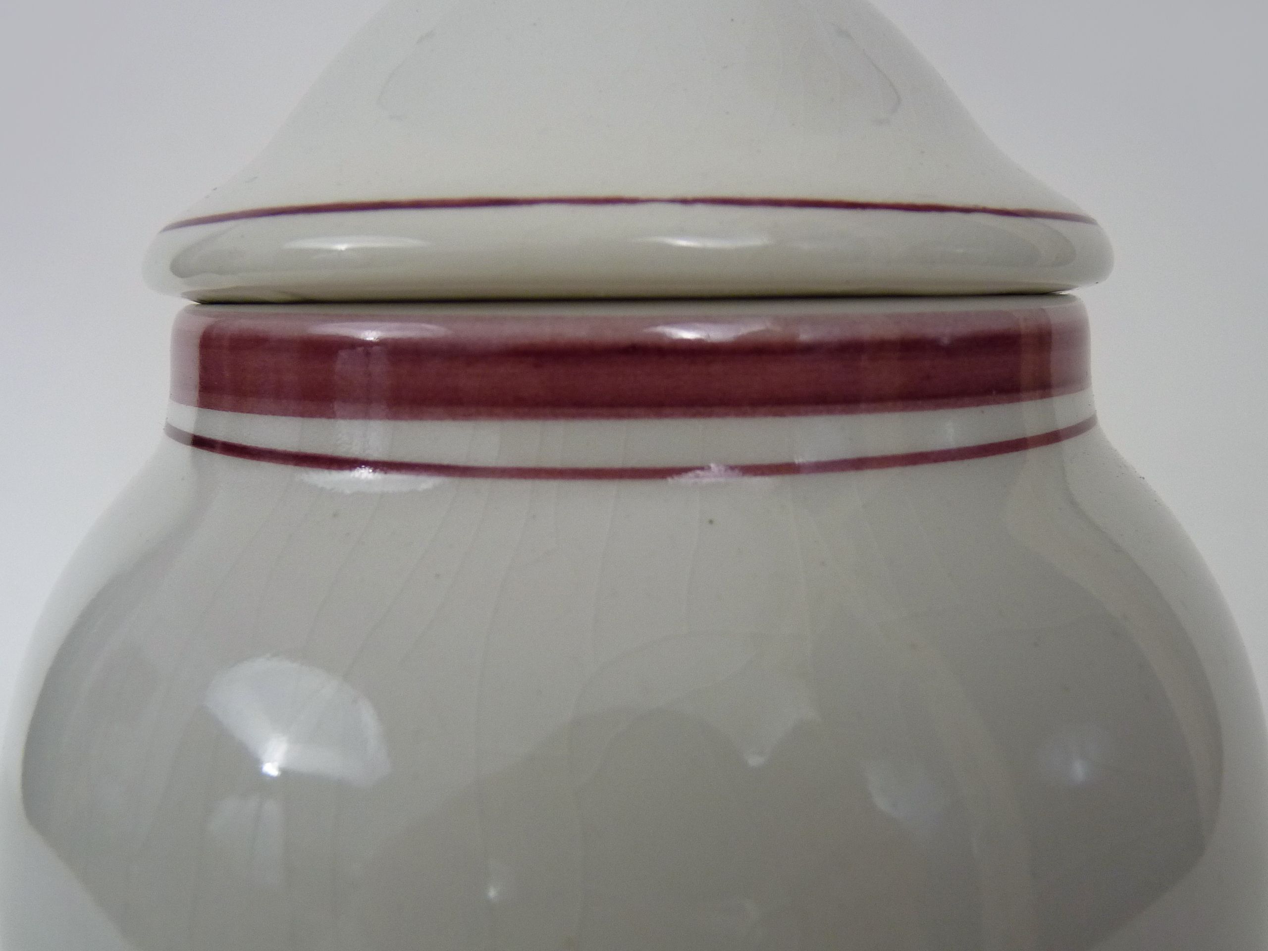Former apothecary pot