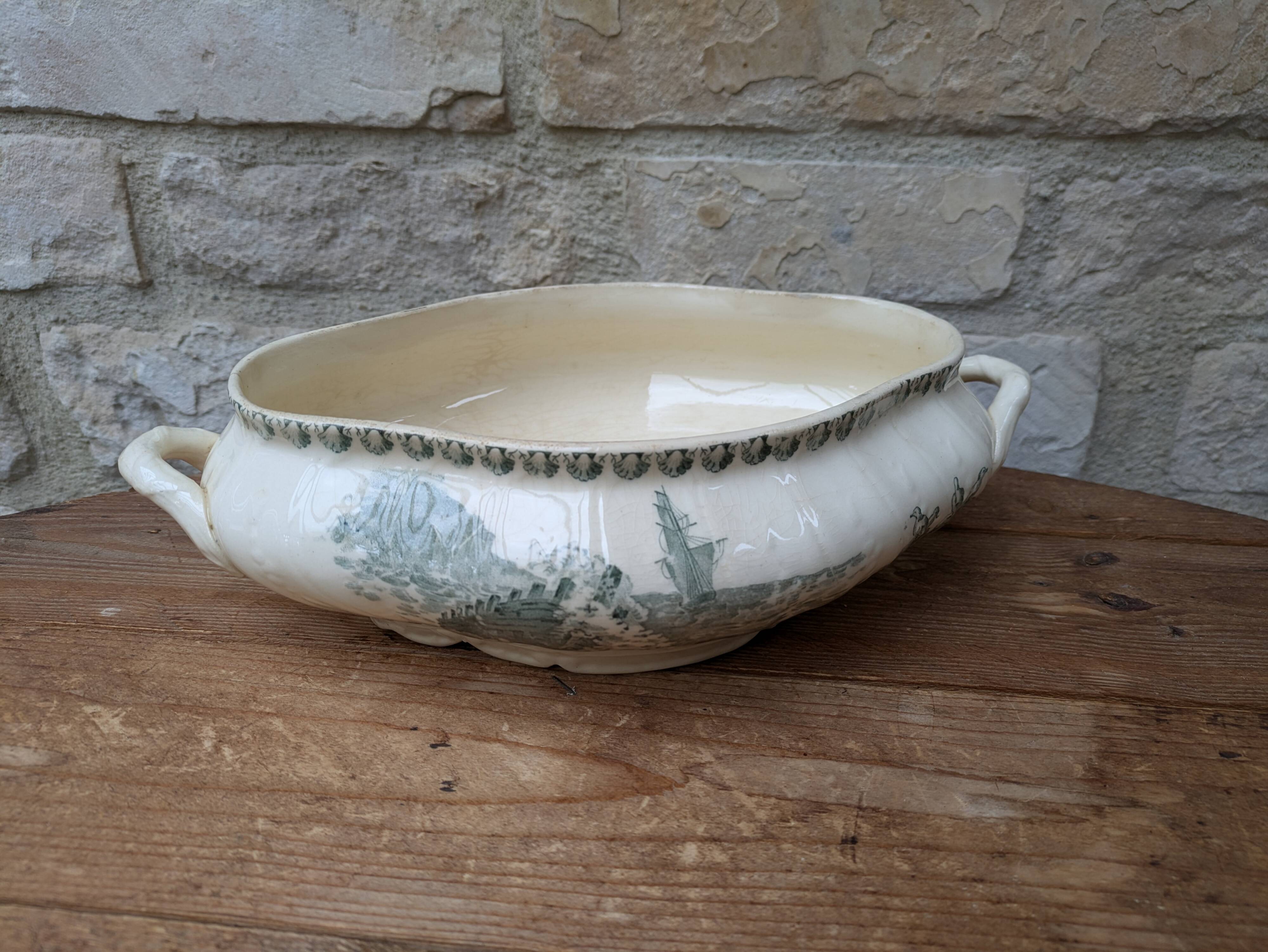Old vegetable dish serving dish Terre de Fer Opaque porcelain from Gien Ocean model