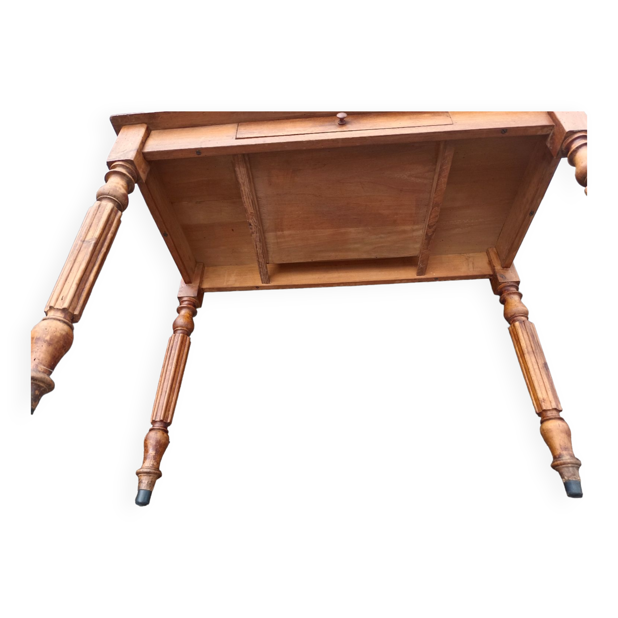 Table bureau